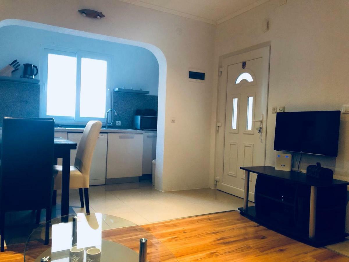 Apartman Stevic ピサック エクステリア 写真